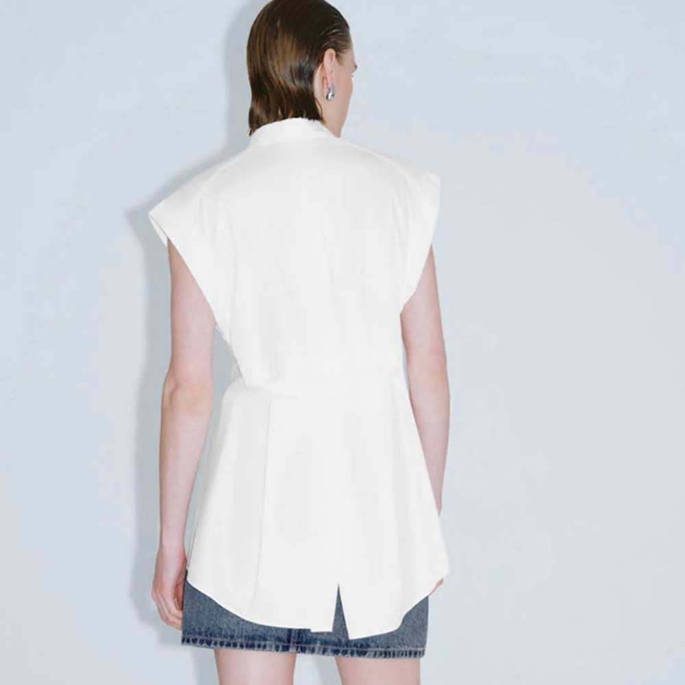 NWT Urban Revivo SLEEVELESS SKATER SHIRT Size: Small - Picture 4 of 6